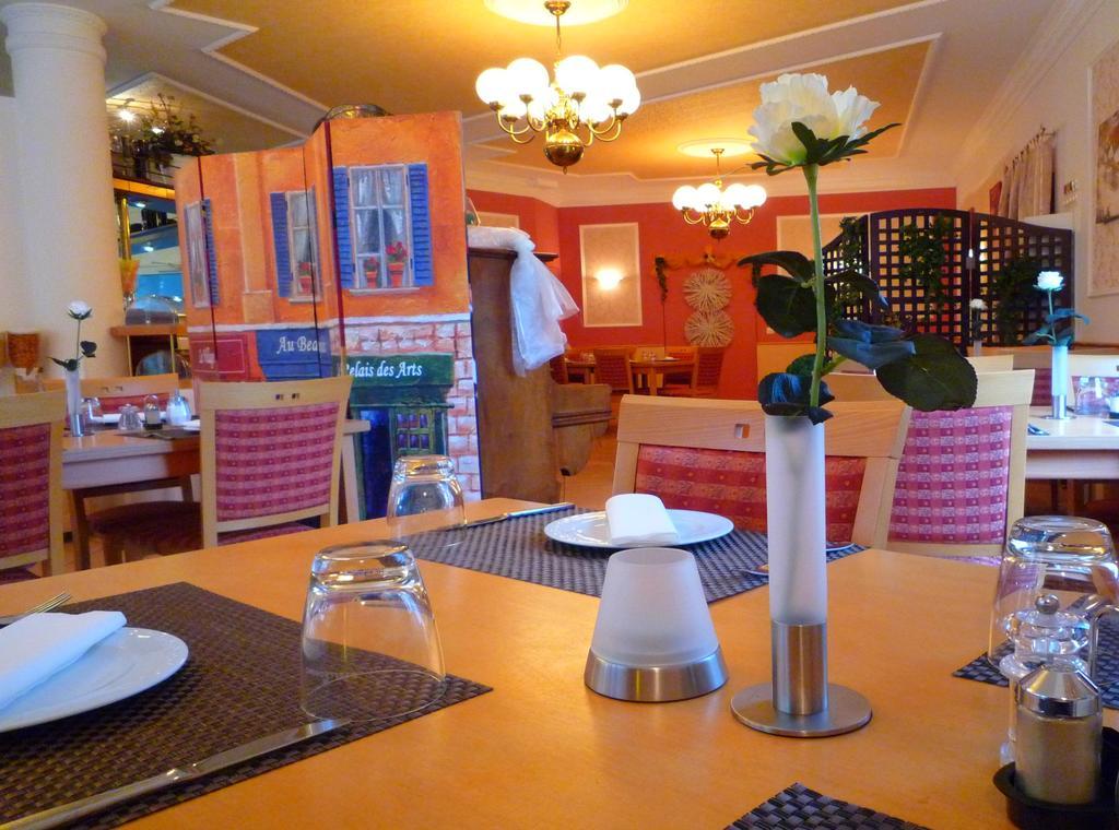 Hotel Abalone Ремшейд Экстерьер фото