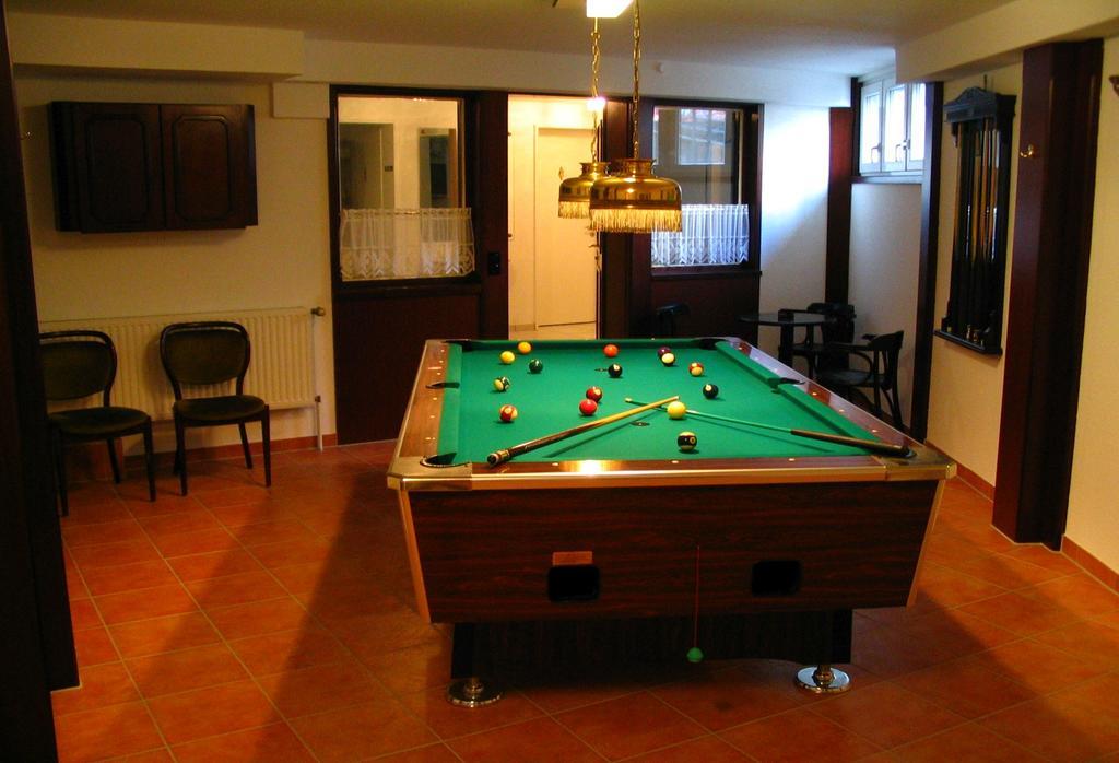 Hotel Abalone Ремшейд Экстерьер фото
