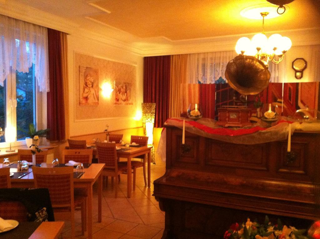Hotel Abalone Ремшейд Экстерьер фото